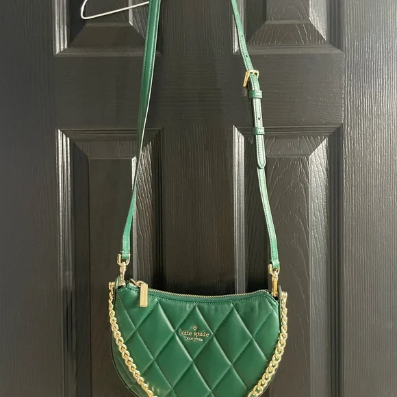 Kate Spade Carey Smooth Leather Quilted Crossbody. - Picture 2 of 5